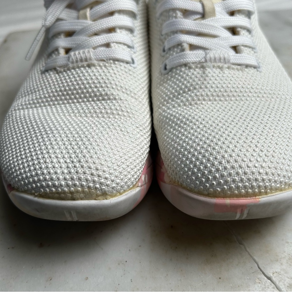 NOBULL Women's Cream and Pink camo Sneakers Size 6 - Picture 11 of 12